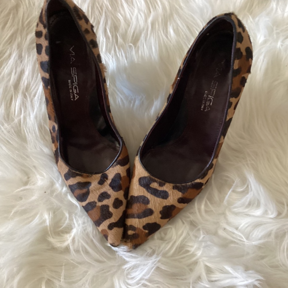 Via Spiga Leopard Women Heels, Size 8M, Color Multi Colored - Picture 3 of 5